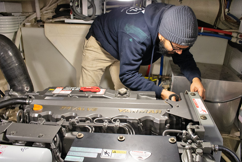 Marine Inboard Engines Installation